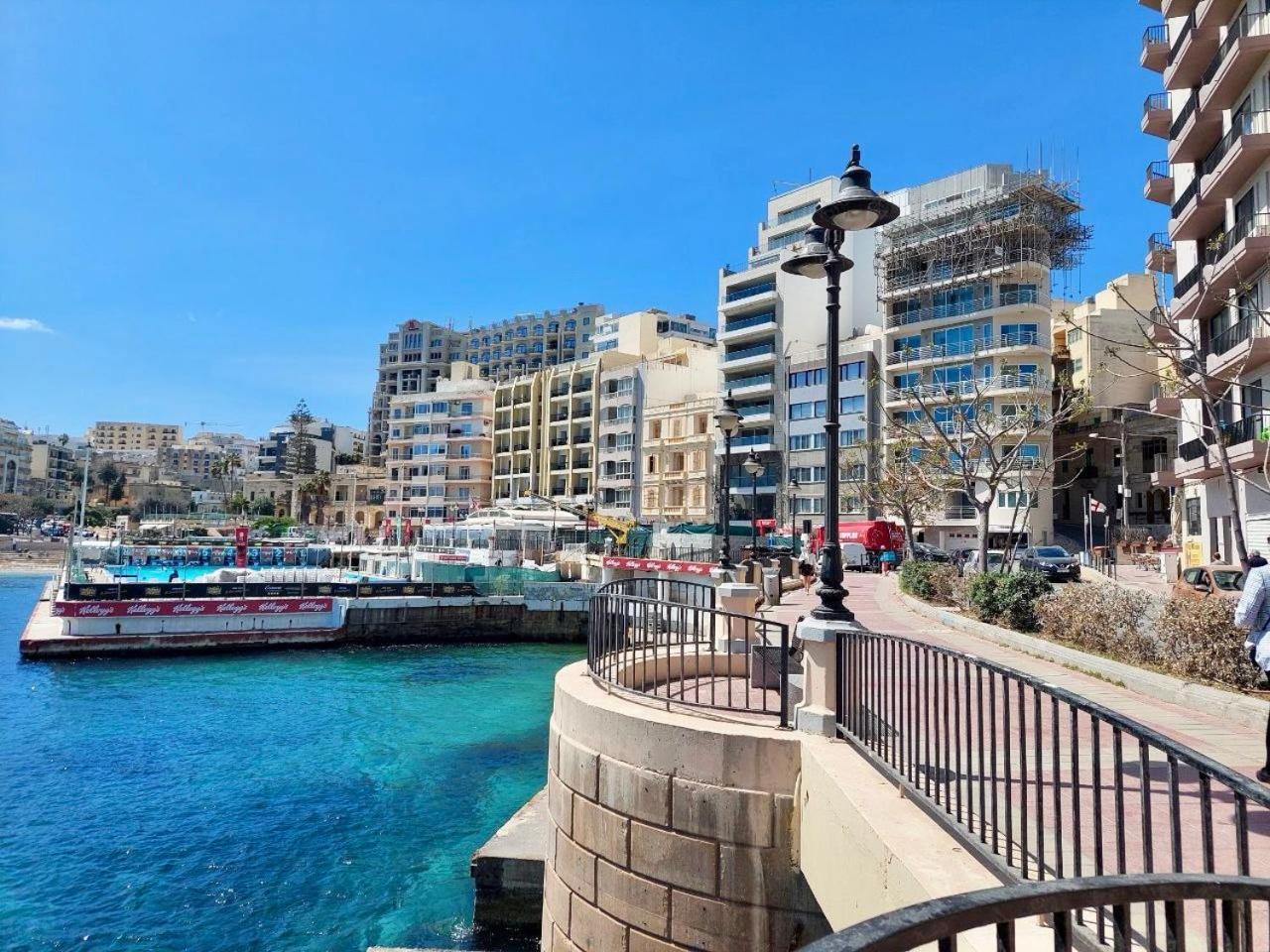 Malta Crown Guesthouse Saint Julian's Exterior foto