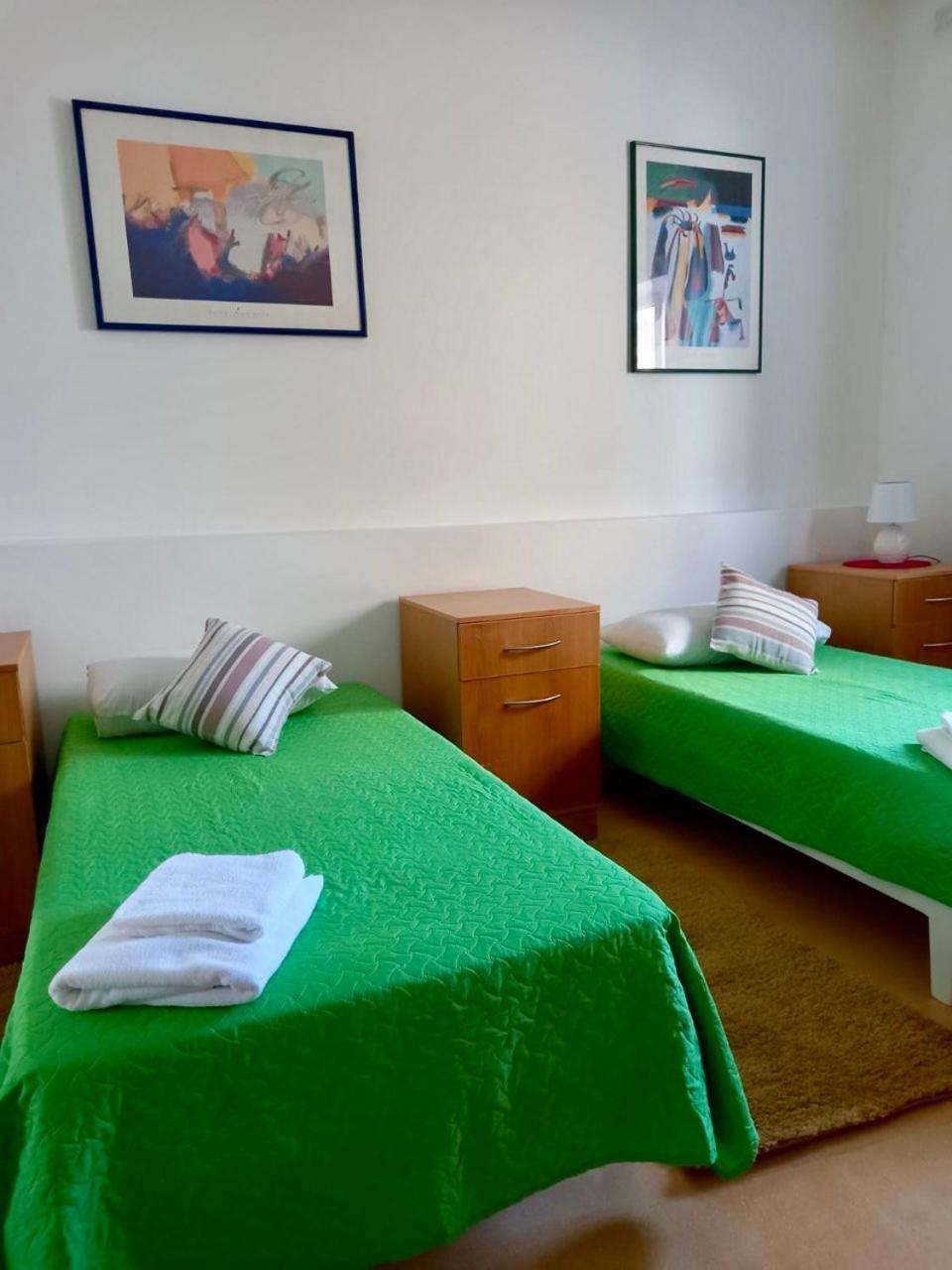 Malta Crown Guesthouse Saint Julian's Exterior foto